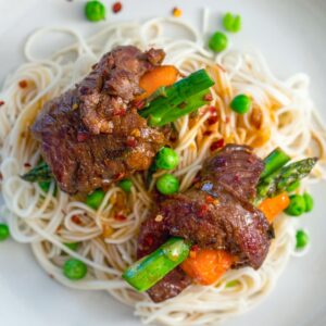 Beef, Asparagus, and Carrot Rolls (Steak Roll-Ups)