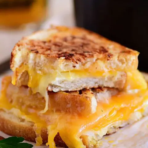 The Best Grilled Cheese Sandwich