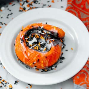 Halloween Cinnamon Rolls