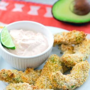 Avocado Fries with Creamy Sriracha Dipping Sauce