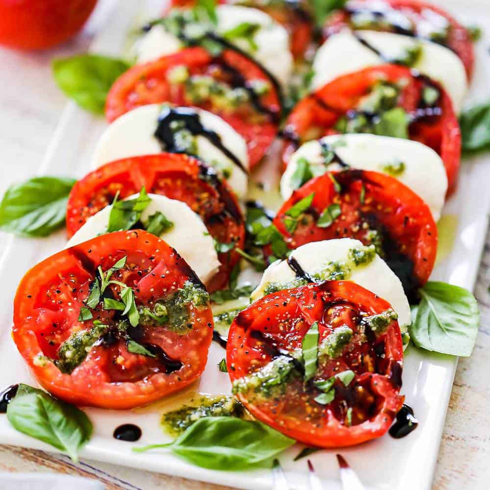 Easy Caprese Salad